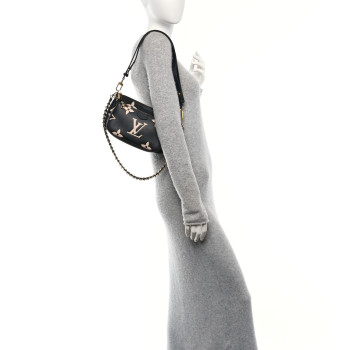 LOUIS VUITTON Empreinte Monogram Giant Multi Pochette Accessories Black Beige