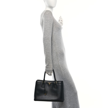 PRADA Saffiano Lux Medium Tote Black