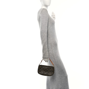 BALENCIAGA Crushed Calfskin Quilted Small Crush Chain Bag Silver