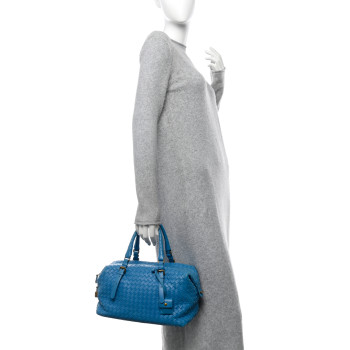 BOTTEGA VENETA Nappa Intrecciato Boston Pool