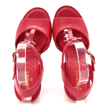 CHANEL Lambskin Quilted Chain CC Wedge Sandals 38 Red