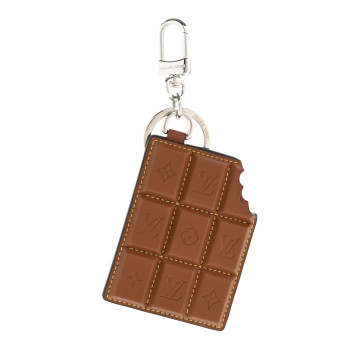 LOUIS VUITTON Monogram Chocolate Bar Charm Key Holder