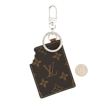 LOUIS VUITTON Monogram Chocolate Bar Charm Key Holder