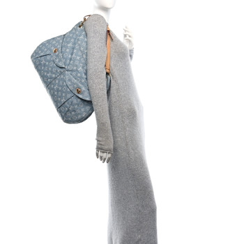 LOUIS VUITTON Denim Daily GM Blue Clair