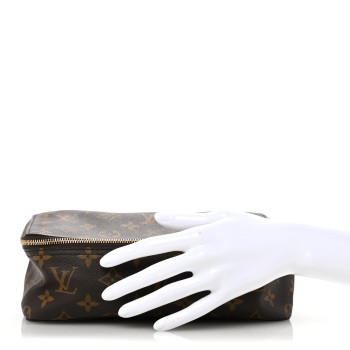LOUIS VUITTON Monogram Packing Cube MM