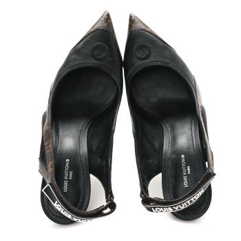 LOUIS VUITTON Patent Monogram Archlight Slingback Pumps 38.5 Black