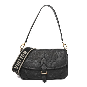 LOUIS VUITTON Empreinte Monogram Giant Diane Black