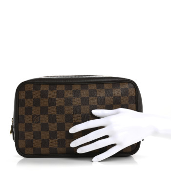 LOUIS VUITTON Damier Ebene Trousse Toilette 28