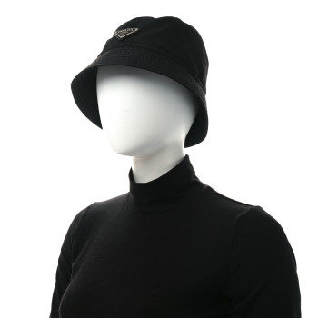 PRADA Re-Nylon Metal Triangle Logo Mens Bucket Hat L Black