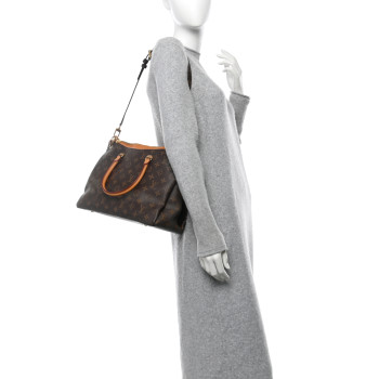 LOUIS VUITTON Monogram Pallas Safran