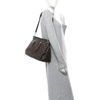 LOUIS VUITTON Monogram Pallas Black