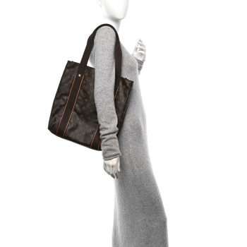 LOUIS VUITTON Monogram Cabas Beaubourg