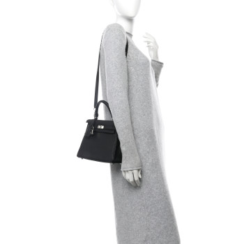 HERMES Togo Kelly Retourne 25 Black