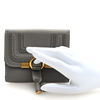 CHLOE Grained Calfskin Marcie Square Wallet Cashmere Grey