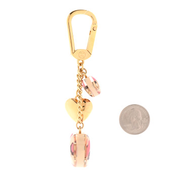 LOUIS VUITTON Leopard Heart Bag Charm Key Holder Blanc Corail