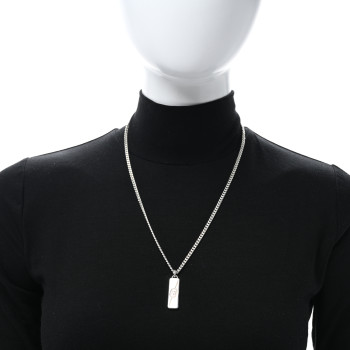 GUCCI Sterling Silver GG Bar Pendant Necklace