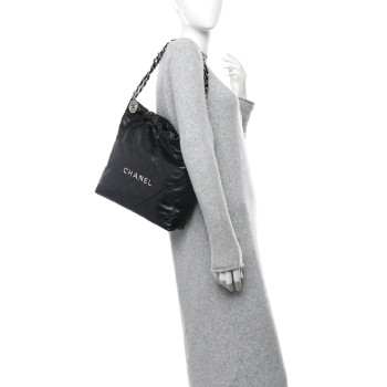 CHANEL Shiny Calfskin Quilted Small Chanel 22 Black