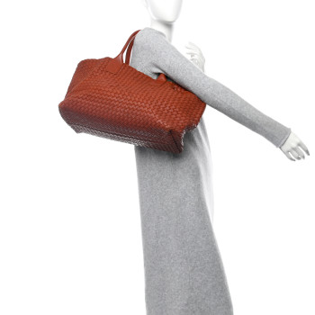 BOTTEGA VENETA Lambskin Intreccio Medium Cabat Rust