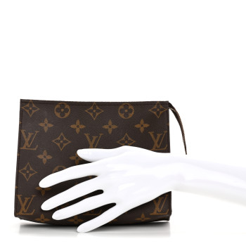 LOUIS VUITTON Monogram Toiletry Pouch 19