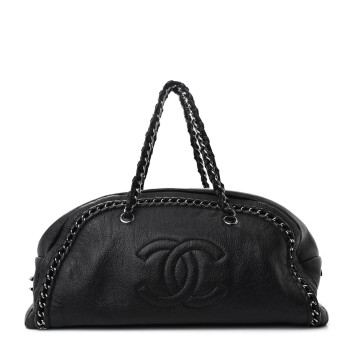 CHANEL Goatskin Large Luxe Ligne Bowler Black