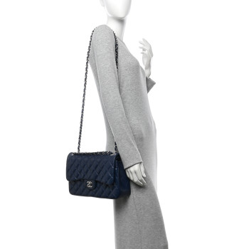 CHANEL Caviar Quilted Jumbo Double Flap Navy
