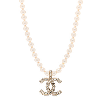 CHANEL Pearl Crystal Baguette CC Short Necklace Gold