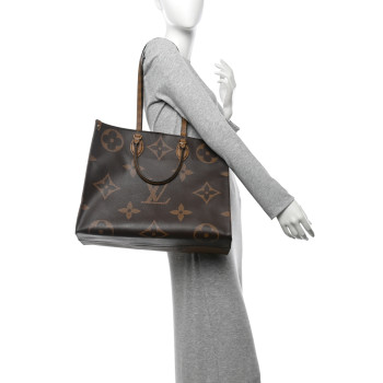 LOUIS VUITTON Reverse Monogram Giant Onthego GM