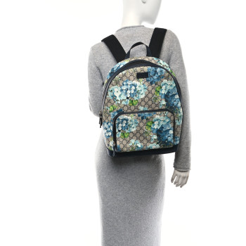 GUCCI GG Supreme Monogram Blooms Medium Day Backpack Beige Blue Navy