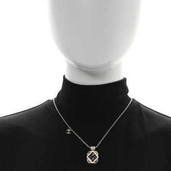 CHANEL Crystal CC Square Choker Gold