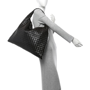 BOTTEGA VENETA Calfskin Intrecciato Large Hop Fondant