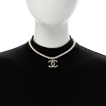 CHANEL Pearl Crystal Baguette CC Short Necklace Gold