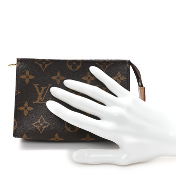 LOUIS VUITTON Monogram Toiletry Pouch 15