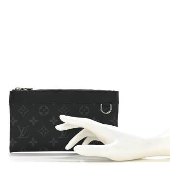 LOUIS VUITTON Monogram Eclipse Discovery Pochette