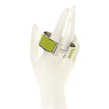 HERMES Enamel Wide Clic Clac H Bracelet PM Vert Anis