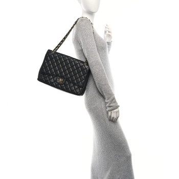 CHANEL Caviar Quilted Maxi Single Flap Black