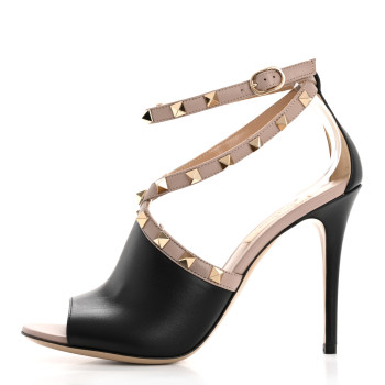 VALENTINO GARAVANI Calfskin Rockstud Strap Sandals 37 Black Poudre