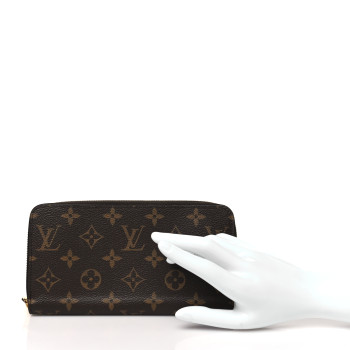 LOUIS VUITTON Monogram Zippy Wallet
