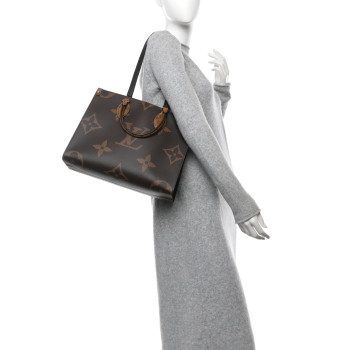 LOUIS VUITTON Reverse Monogram Giant Onthego MM