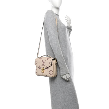 LOUIS VUITTON Empreinte Monogram Giant Pochette Metis Creme Bois de Rose