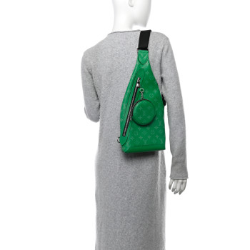 LOUIS VUITTON Taigarama Duo Slingbag Cactus Green