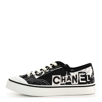 CHANEL Printed Fabric Low Top Logo Sneakers 38.5 White Black
