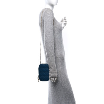 CHRISTIAN DIOR Patent Cannage Lady Dior Phone Holder Dior Blue