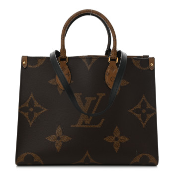 LOUIS VUITTON Reverse Monogram Giant Onthego MM