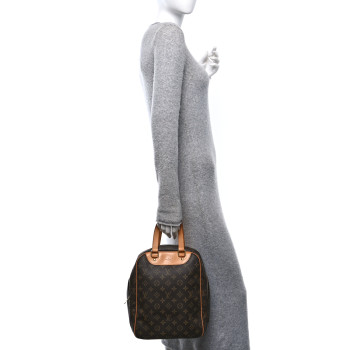 LOUIS VUITTON Monogram Excursion Shoe Bag