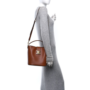 CELINE Smooth Calfskin Triomphe Medium Louise Bag Tan