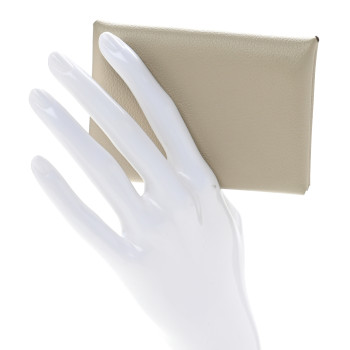 HERMES Evercolor Calvi Duo Card Case Beton