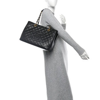 CHANEL Caviar Quilted Grand Shopping Tote GST Black