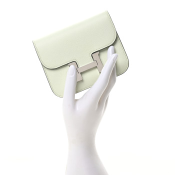 HERMES Evercolor Constance Slim Wallet Vert Fizz