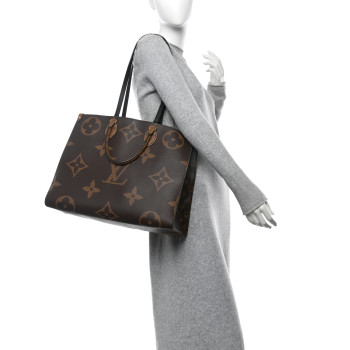 LOUIS VUITTON Reverse Monogram Giant Onthego GM
