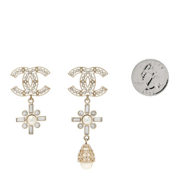 CHANEL Metal Pearl Crystal CC Twist Teardrop Drop Earrings Gold